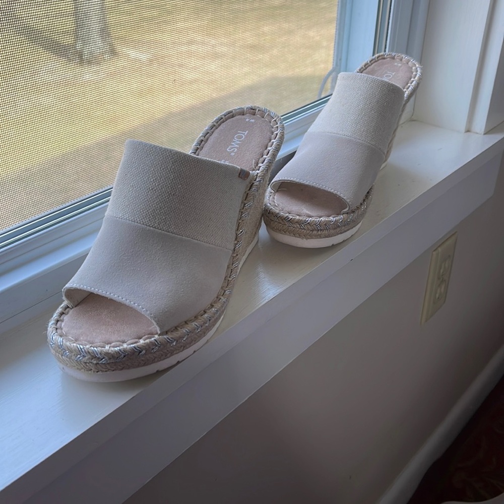 Tom’s espadrilles
